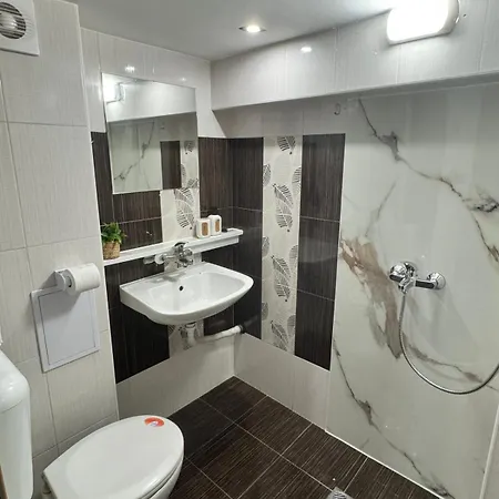 Nider N5 Urban In Near The Center * Бургас